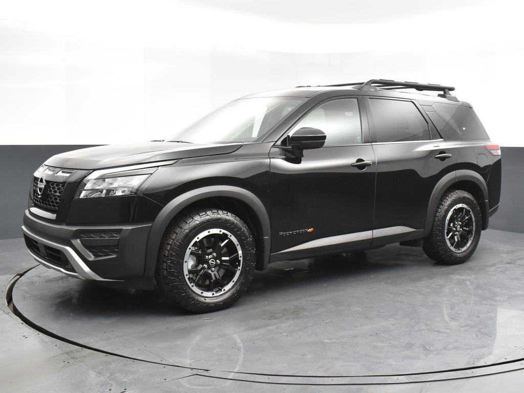 new 2025 Nissan Pathfinder car, priced at $44,231