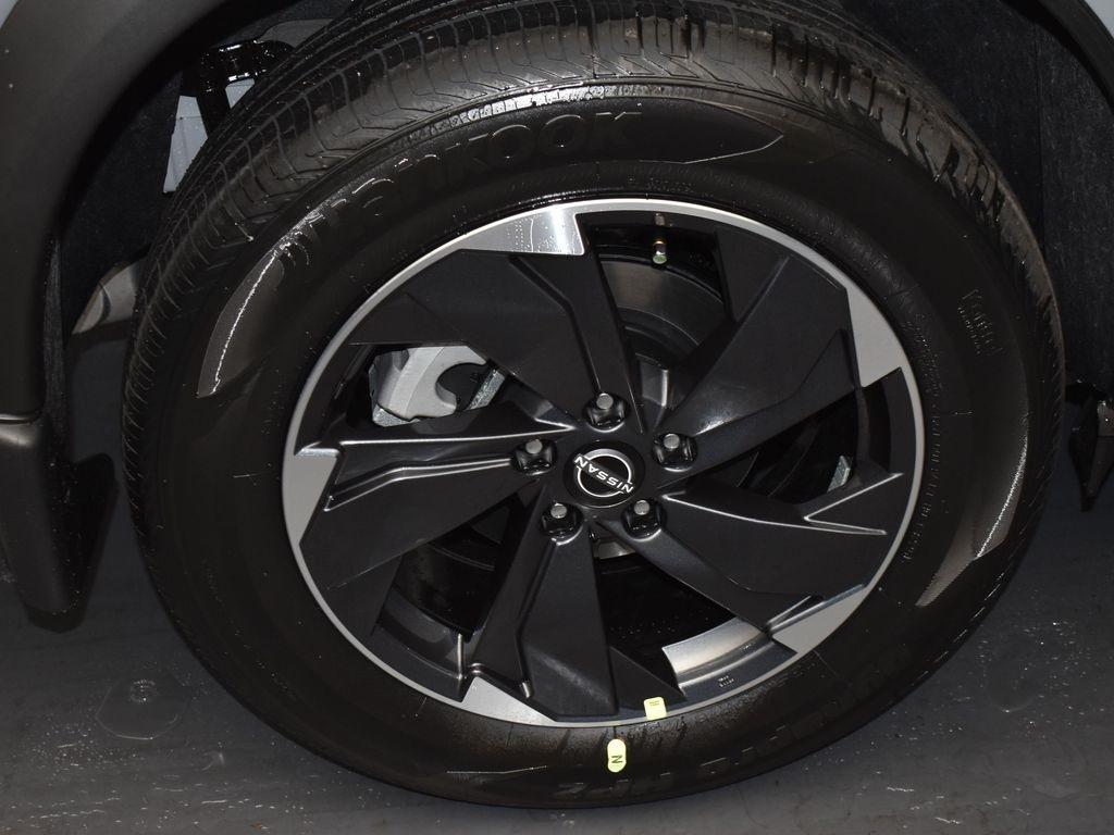 new 2026 Nissan Rogue car, priced at $32,015