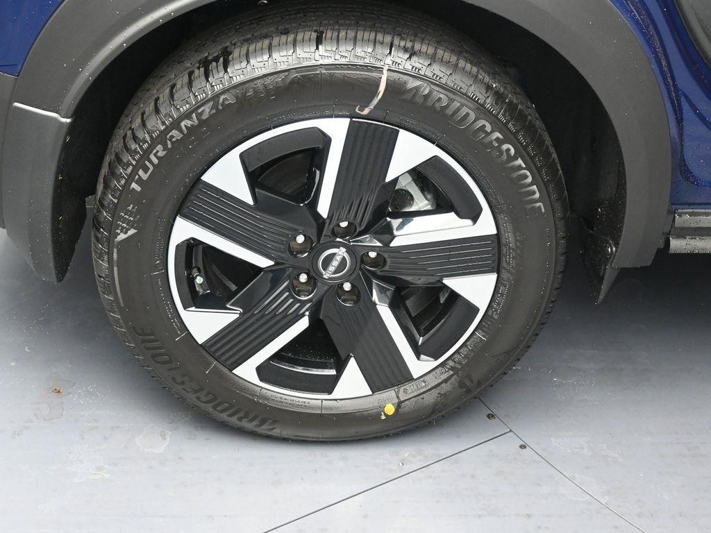 new 2026 Nissan Kicks car, priced at $27,440