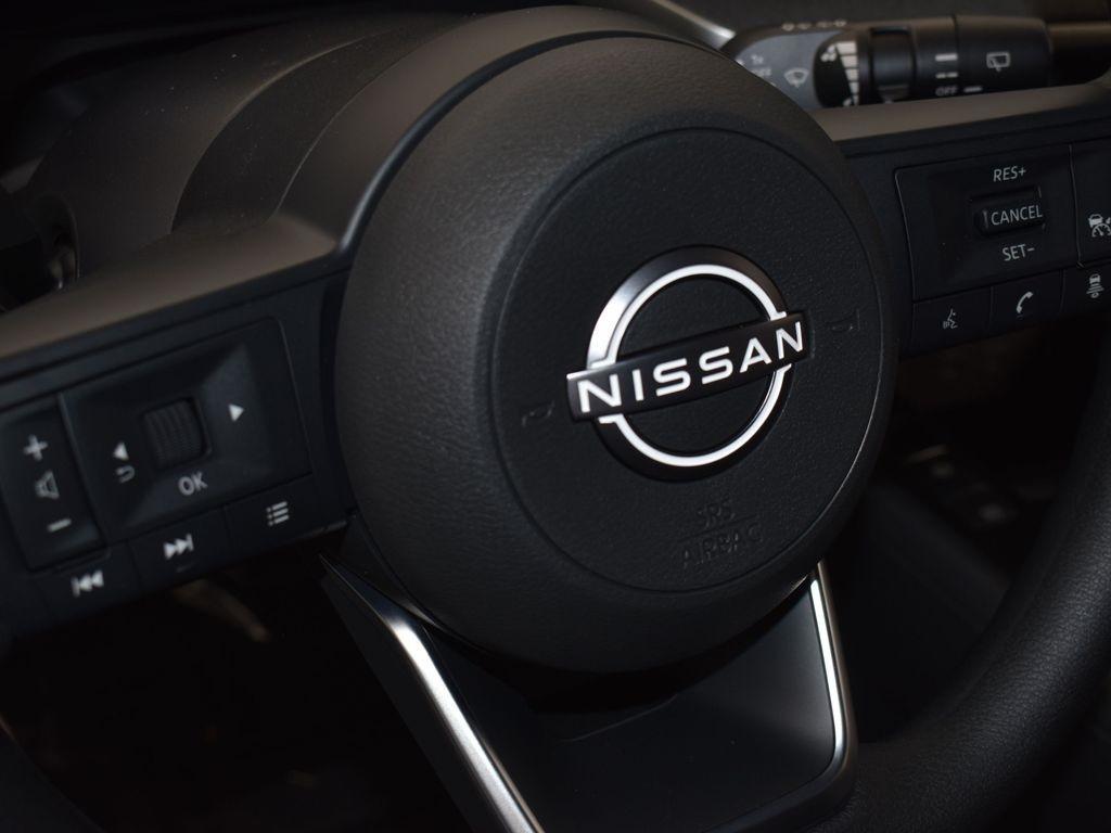 new 2025 Nissan Kicks car, priced at $22,537