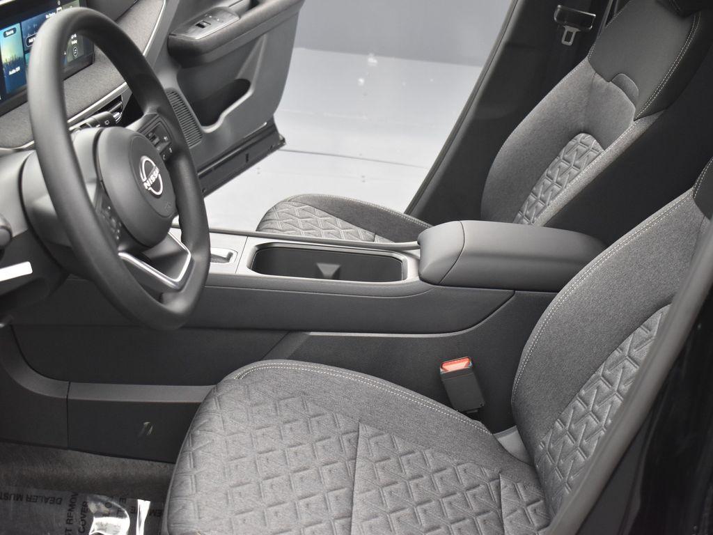 new 2025 Nissan Kicks car, priced at $22,537