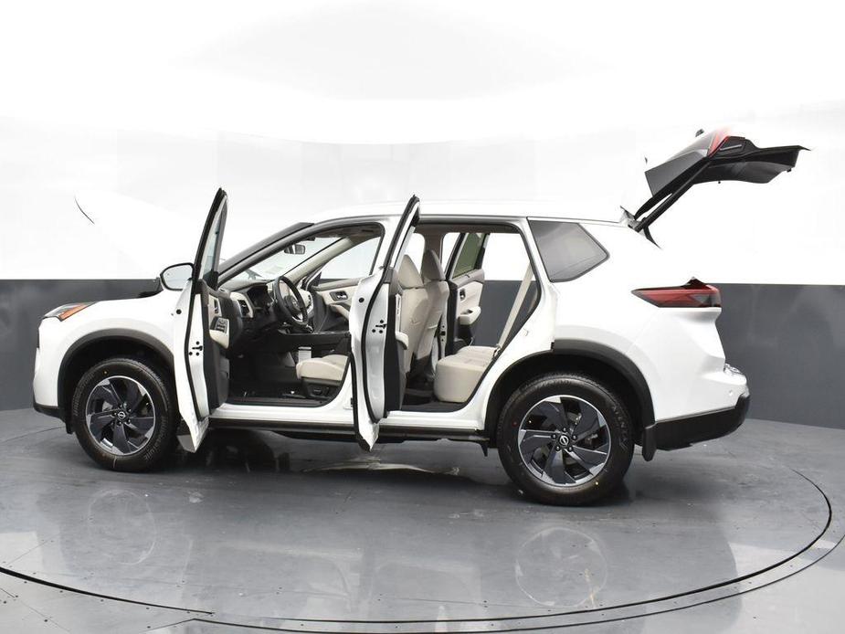 new 2024 Nissan Rogue car, priced at $31,774