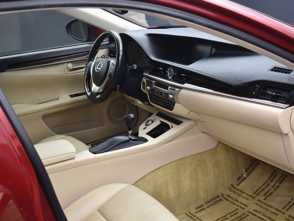used 2014 Lexus ES 350 car, priced at $14,000