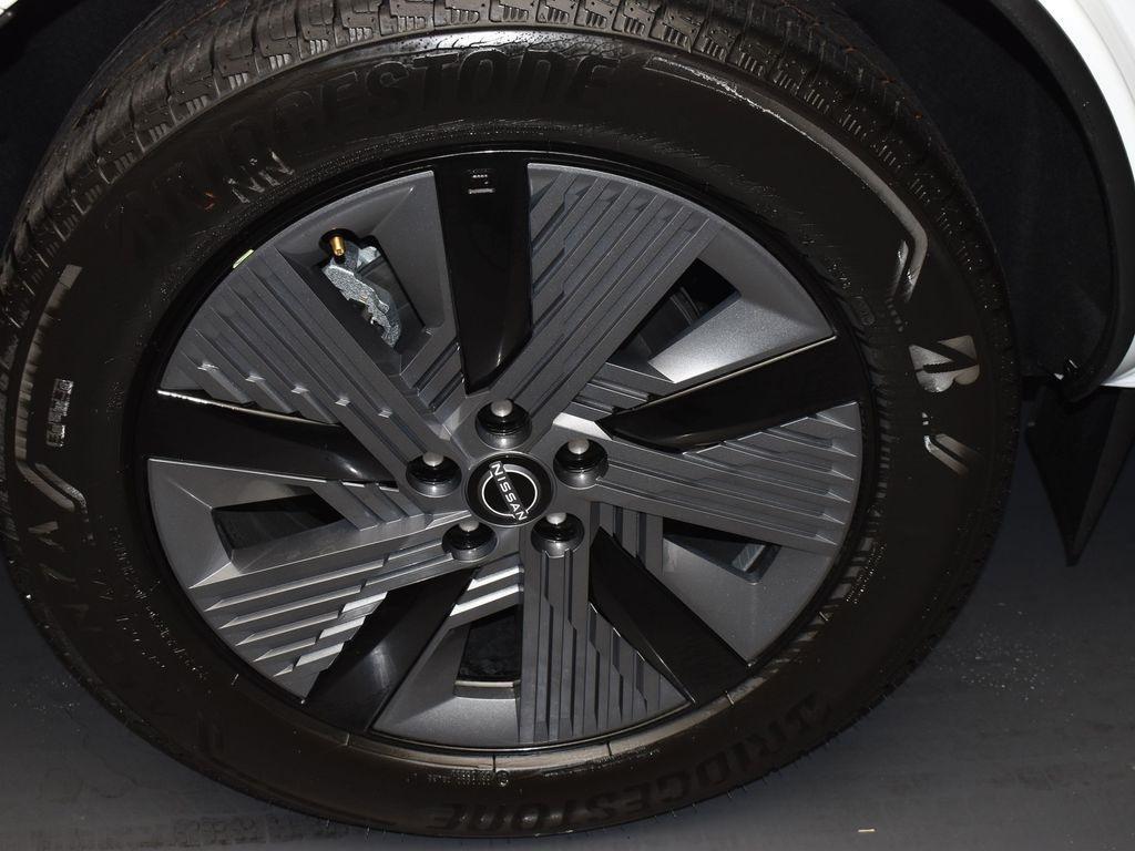 new 2025 Nissan Murano car, priced at $47,016