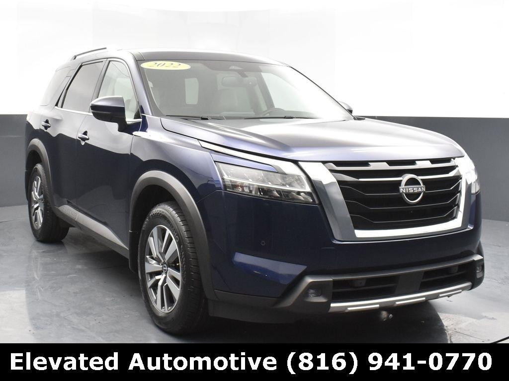 used 2022 Nissan Pathfinder car, priced at $32,000