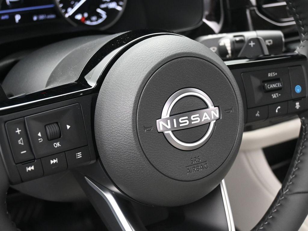 new 2025 Nissan Pathfinder car, priced at $36,281