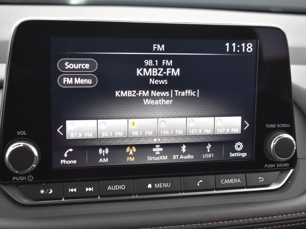 new 2025 Nissan Rogue car, priced at $30,275
