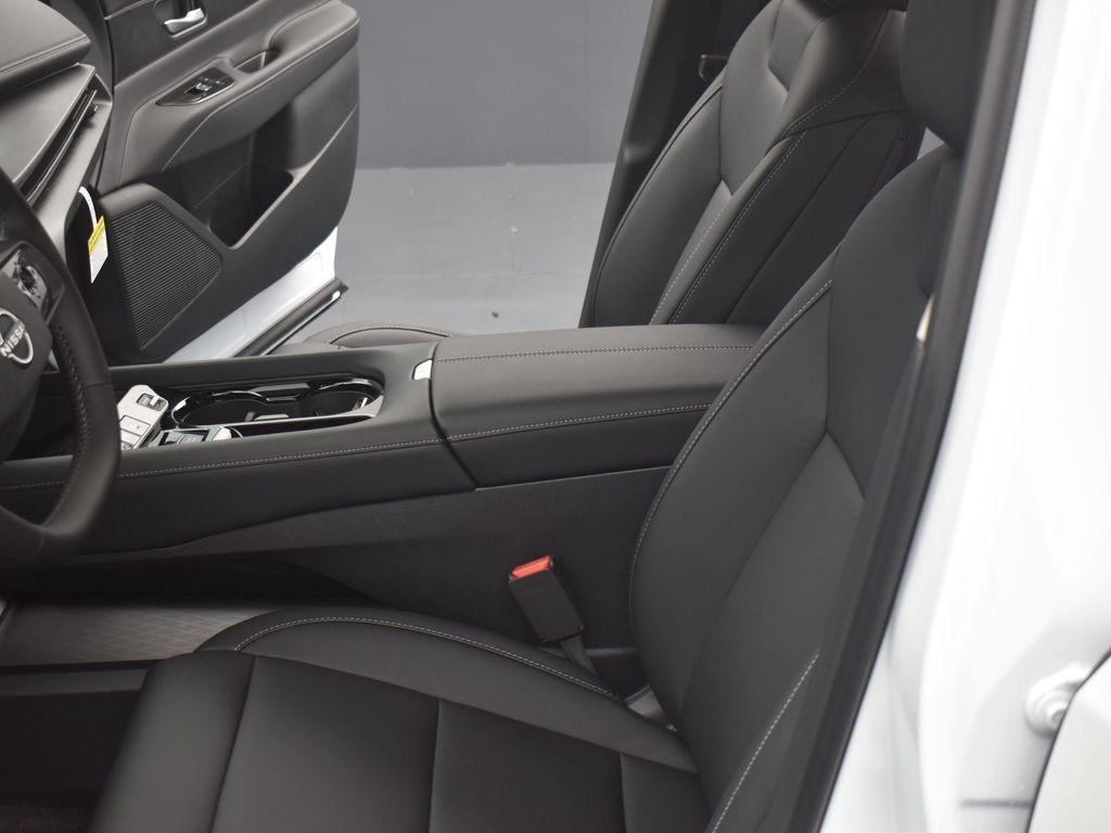 new 2025 Nissan Murano car, priced at $40,634