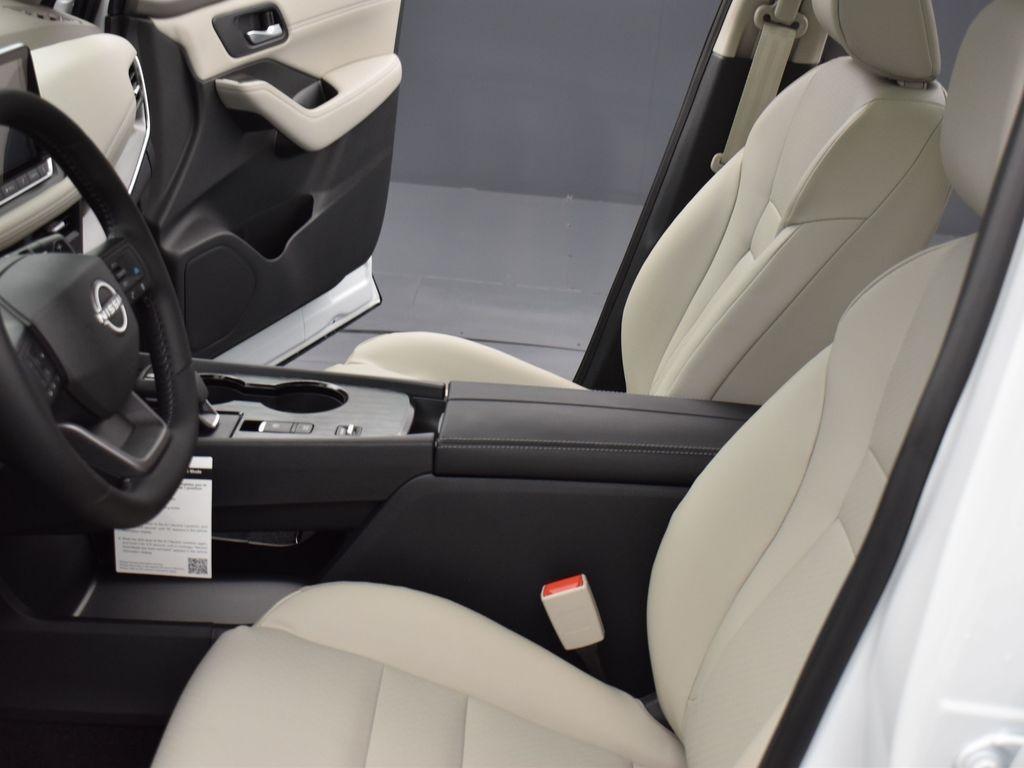 new 2025 Nissan Rogue car, priced at $32,341