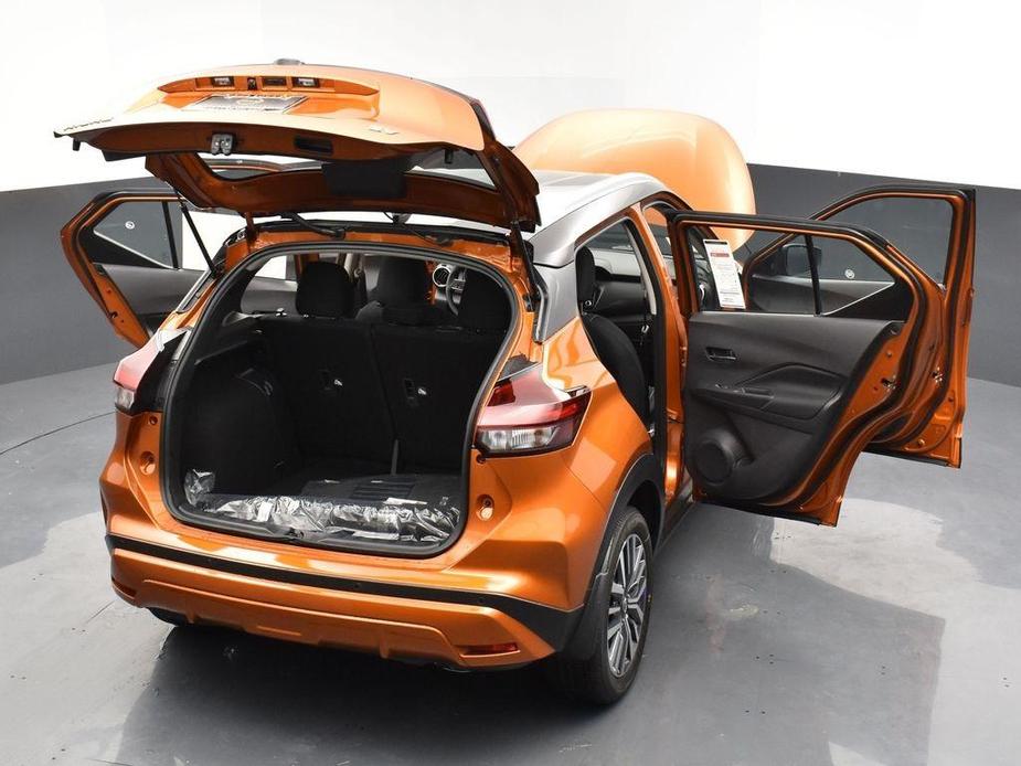 new 2024 Nissan Kicks car, priced at $20,015