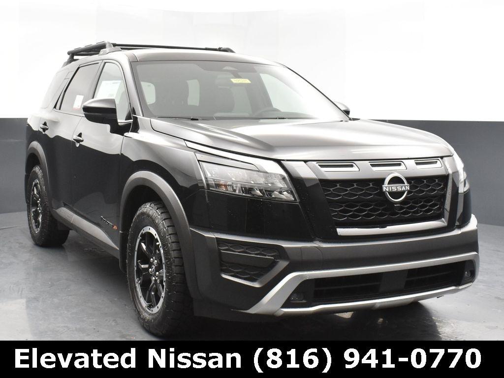 new 2025 Nissan Pathfinder car, priced at $45,675