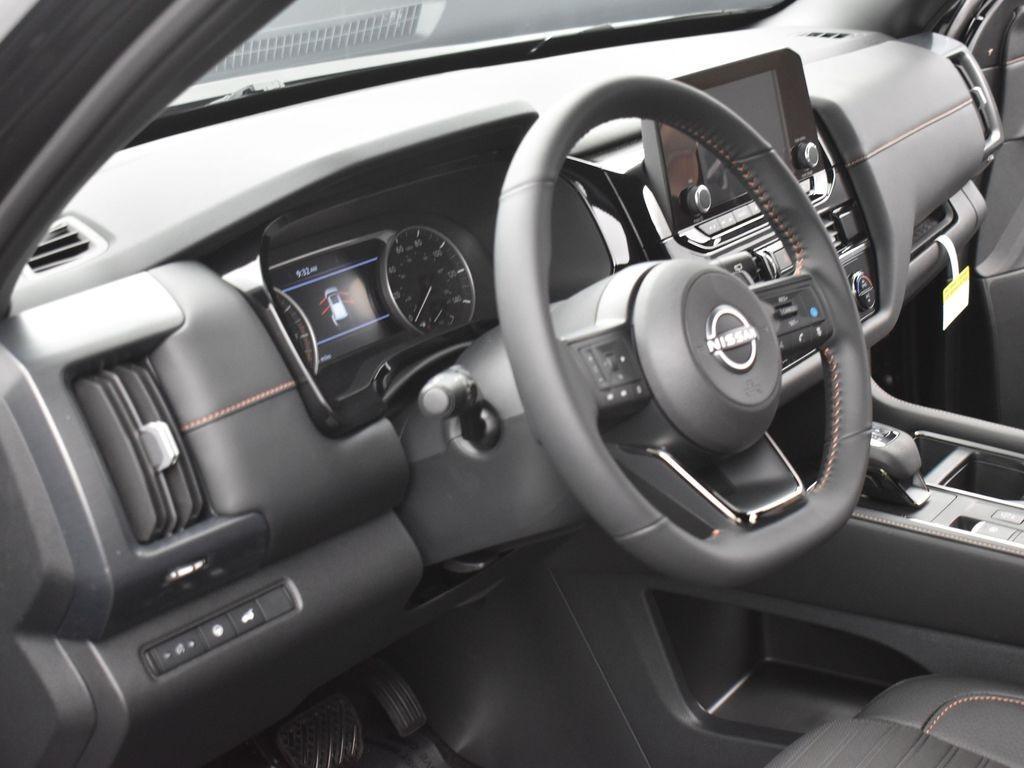 new 2025 Nissan Pathfinder car, priced at $44,231