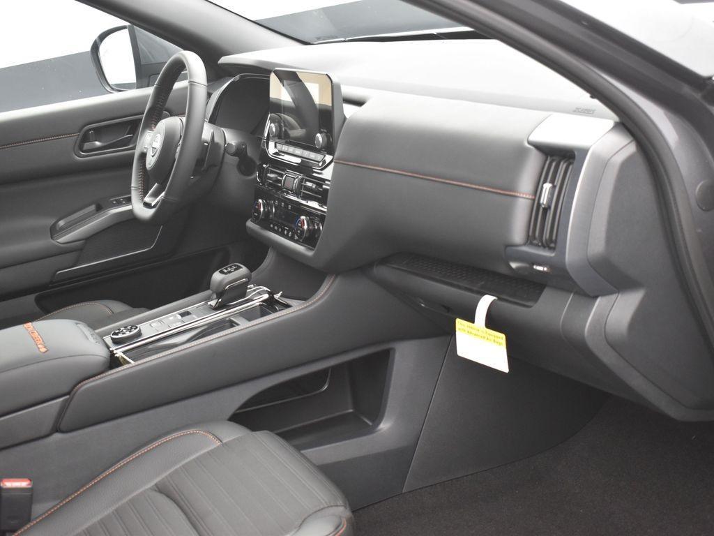 new 2025 Nissan Pathfinder car, priced at $46,505