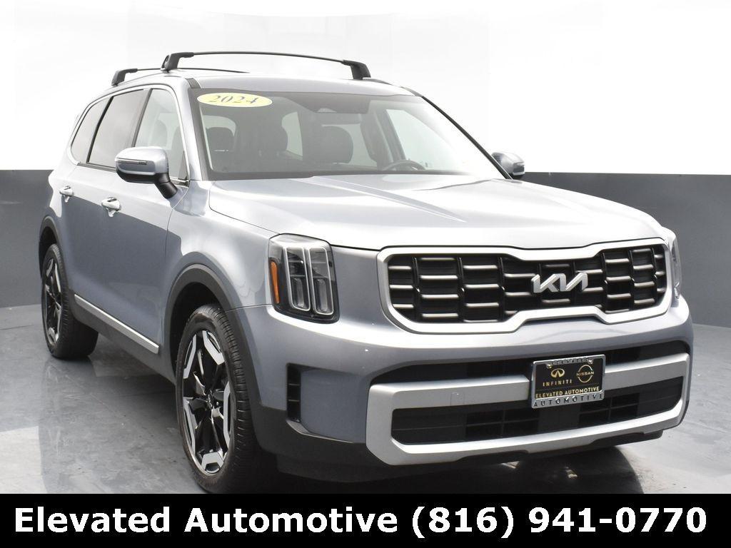 used 2024 Kia Telluride car, priced at $36,132