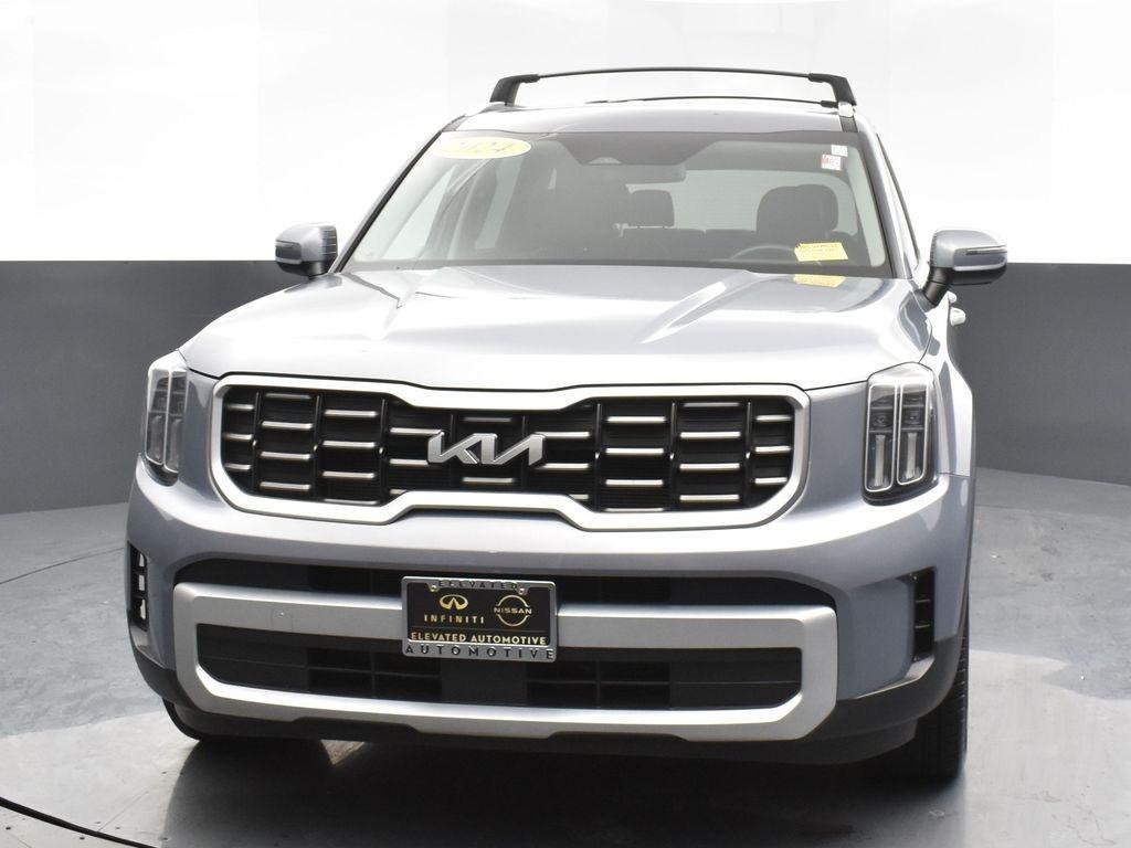 used 2024 Kia Telluride car, priced at $36,132