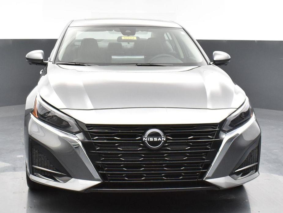 new 2024 Nissan Altima car, priced at $33,136