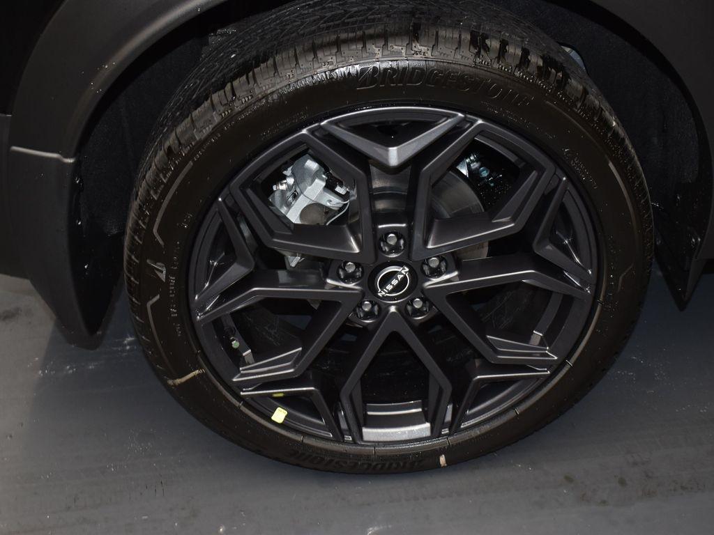 new 2025 Nissan Kicks car, priced at $27,312