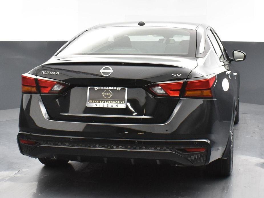 new 2024 Nissan Altima car, priced at $25,725