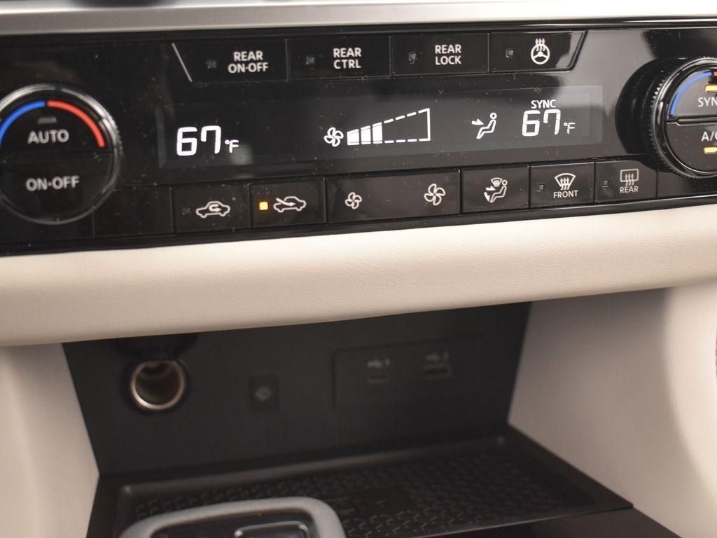 new 2025 Nissan Pathfinder car, priced at $45,735