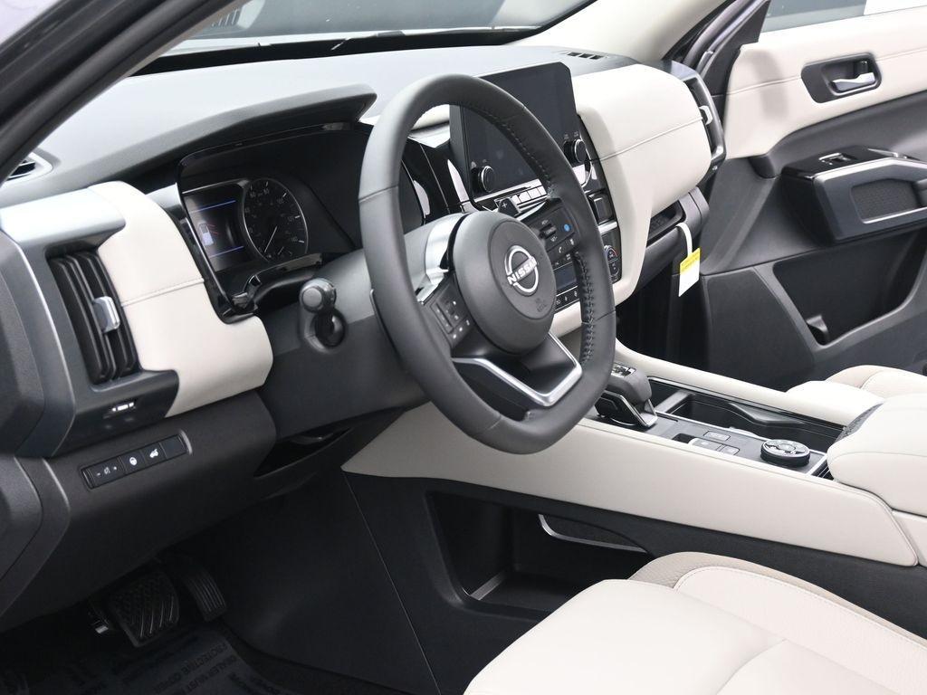 new 2025 Nissan Pathfinder car, priced at $37,485