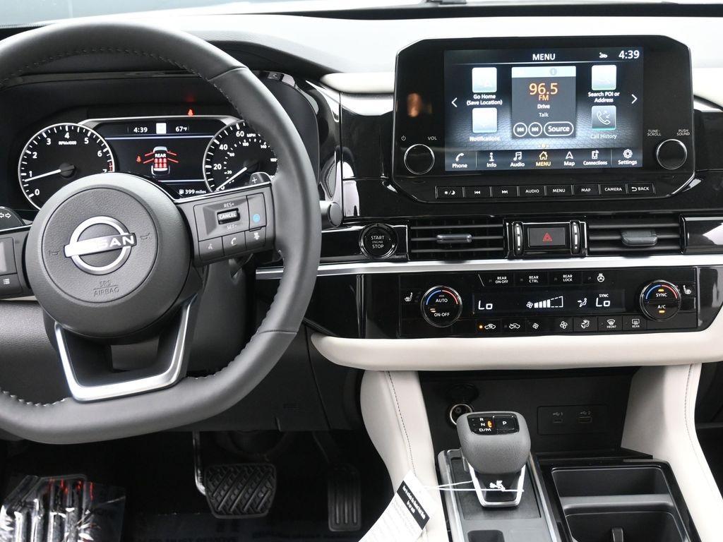 new 2025 Nissan Pathfinder car, priced at $37,485