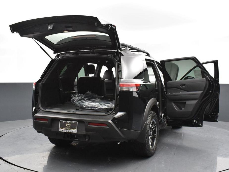 new 2024 Nissan Pathfinder car, priced at $44,339
