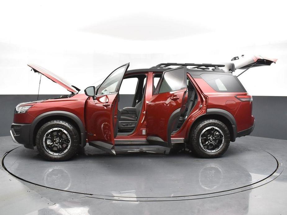 new 2024 Nissan Pathfinder car, priced at $43,050