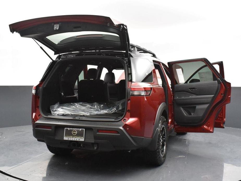 new 2024 Nissan Pathfinder car, priced at $43,050