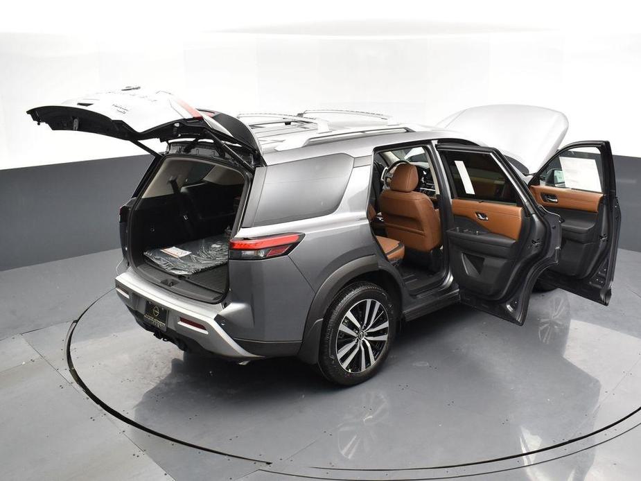 new 2024 Nissan Pathfinder car, priced at $49,288