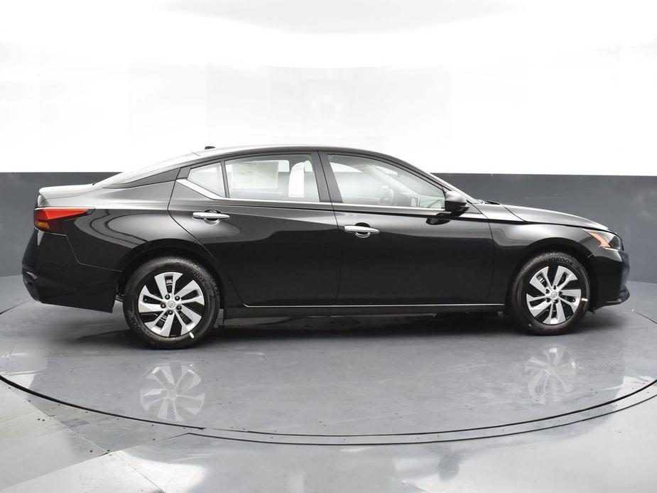 new 2025 Nissan Altima car, priced at $25,890