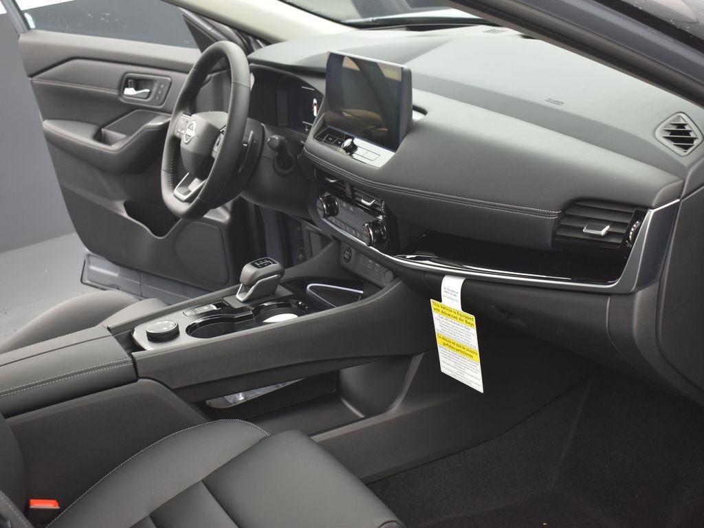 new 2025 Nissan Rogue car, priced at $38,460