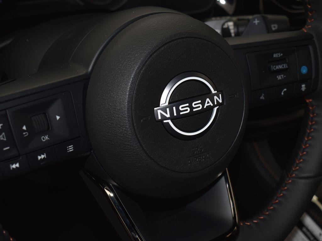 new 2025 Nissan Pathfinder car, priced at $43,075