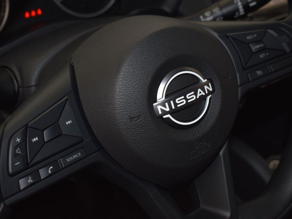 new 2025 Nissan Kicks Play car, priced at $22,150