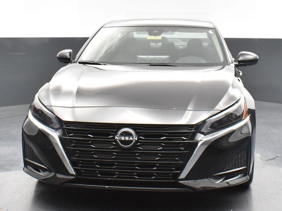 new 2025 Nissan Altima car, priced at $26,965