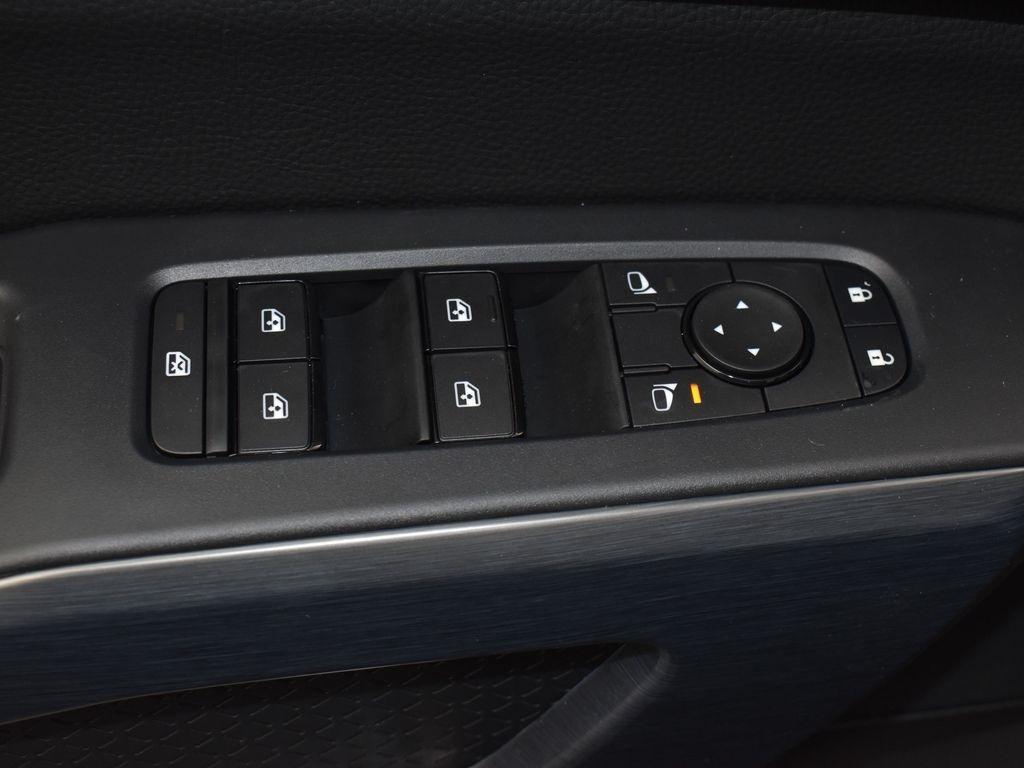 new 2025 Nissan Pathfinder car, priced at $44,231
