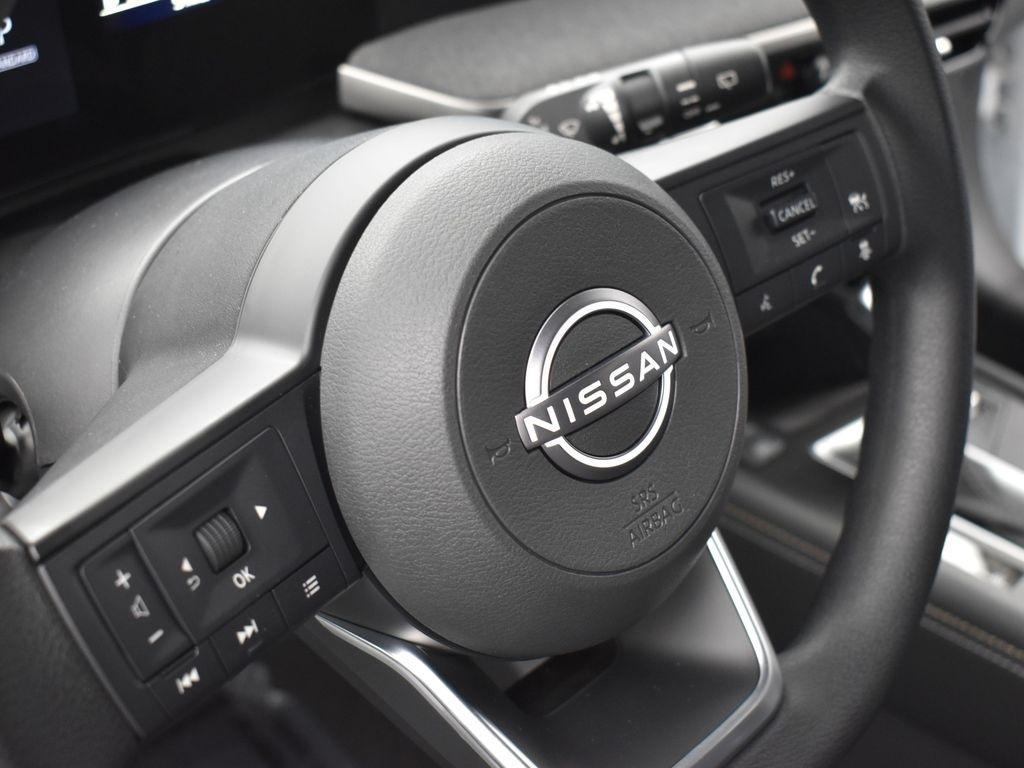 new 2025 Nissan Kicks car, priced at $25,424