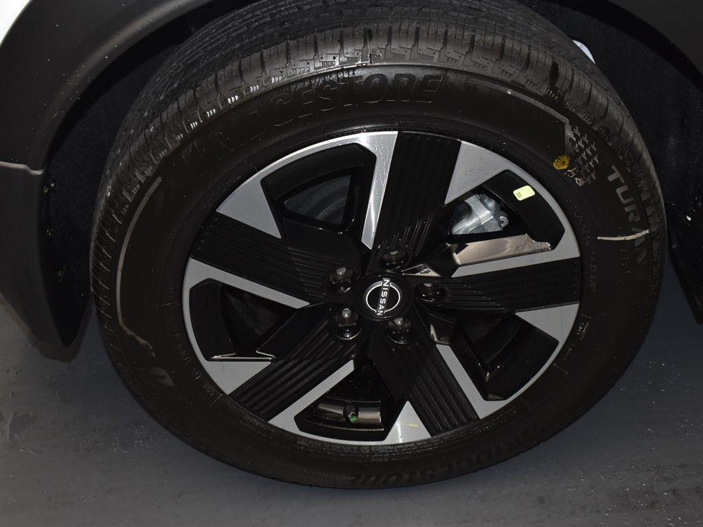 new 2026 Nissan Kicks car, priced at $29,390