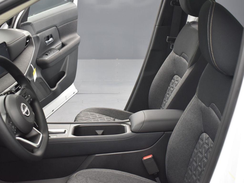 new 2026 Nissan Kicks car, priced at $29,390
