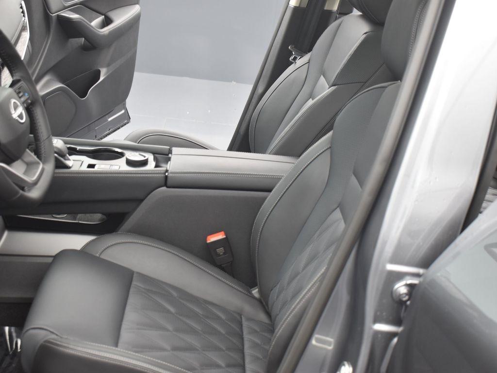 new 2025 Nissan Rogue car, priced at $43,435