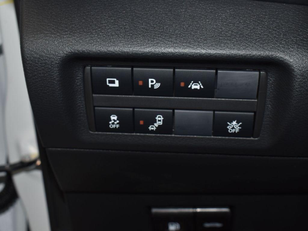 used 2024 Nissan Kicks car