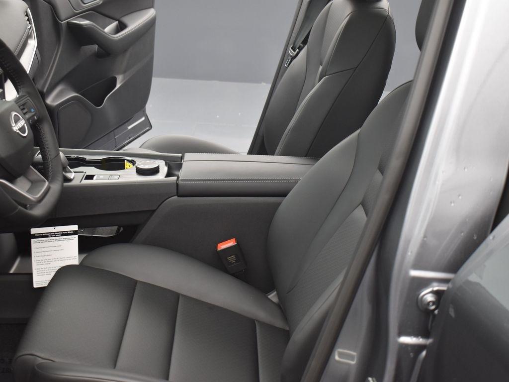 new 2025 Nissan Rogue car, priced at $34,405