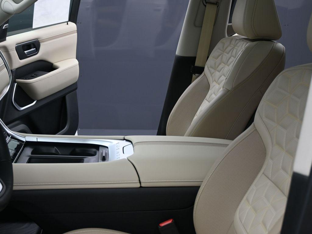 new 2026 Nissan Armada car, priced at $75,801