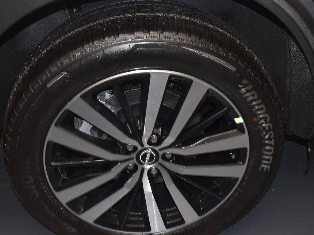 new 2025 Nissan Pathfinder car, priced at $51,642