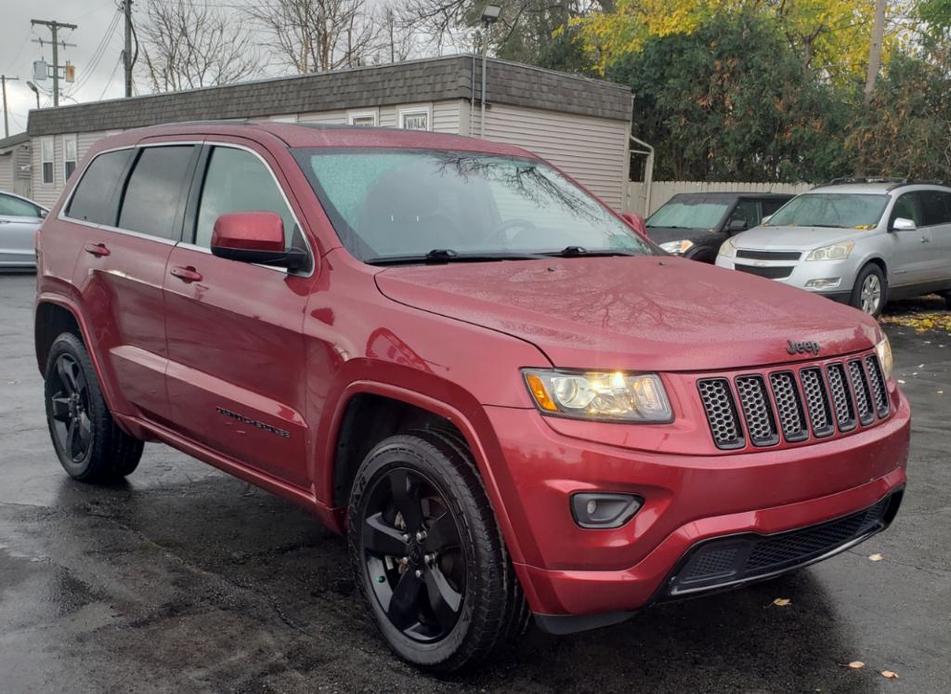 used 2015 Jeep Grand Cherokee car, priced at $13,950