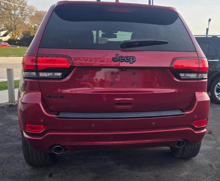 used 2015 Jeep Grand Cherokee car, priced at $13,950