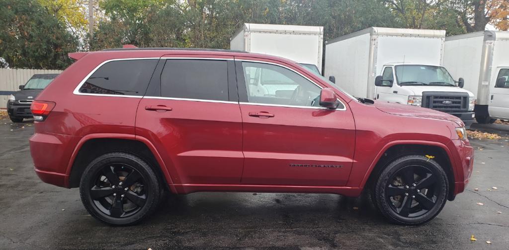 used 2015 Jeep Grand Cherokee car, priced at $13,950