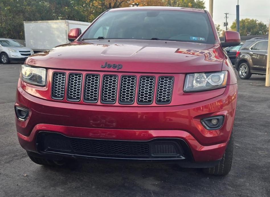 used 2015 Jeep Grand Cherokee car, priced at $13,950