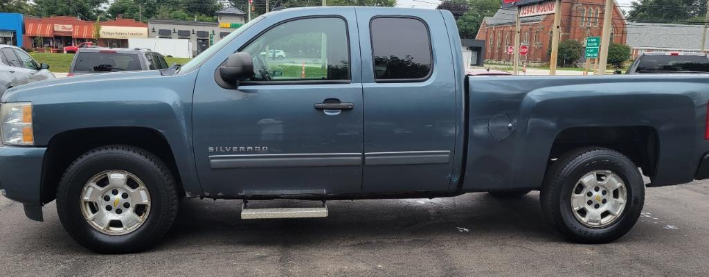 used 2011 Chevrolet Silverado 1500 car, priced at $6,950