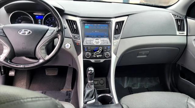 used 2015 Hyundai Sonata Hybrid car, priced at $10,949