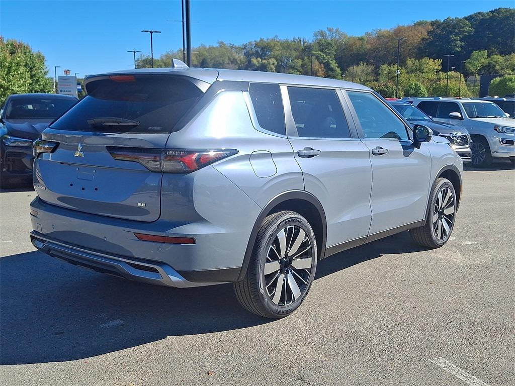 new 2025 Mitsubishi Outlander car, priced at $33,365